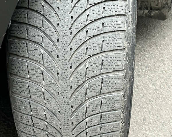 Черный Мазда 6, объемом двигателя 2.18 л и пробегом 234 тыс. км за 6850 $, фото 17 на Automoto.ua