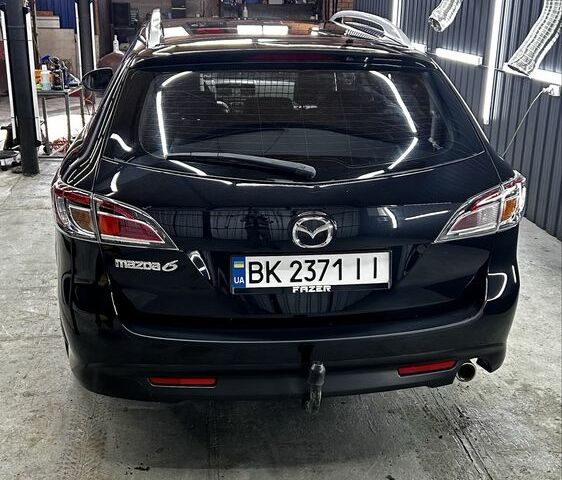 Чорний Мазда 6, об'ємом двигуна 2.2 л та пробігом 270 тис. км за 7500 $, фото 6 на Automoto.ua