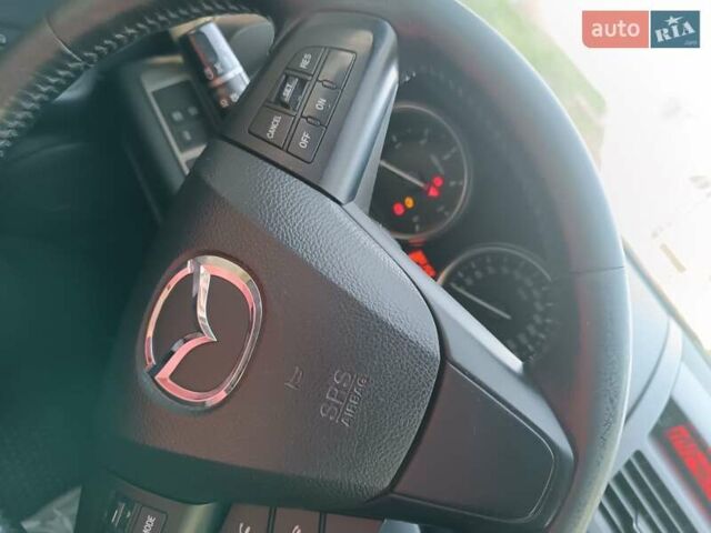 Чорний Мазда 6, об'ємом двигуна 2.2 л та пробігом 300 тис. км за 8200 $, фото 3 на Automoto.ua