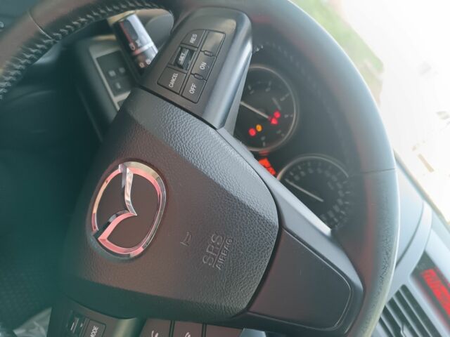 Чорний Мазда 6, об'ємом двигуна 2.2 л та пробігом 300 тис. км за 8200 $, фото 6 на Automoto.ua