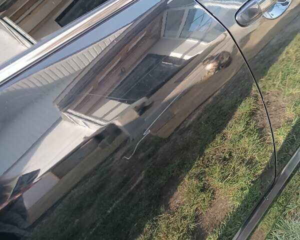 Чорний Мазда 6, об'ємом двигуна 2.2 л та пробігом 300 тис. км за 8200 $, фото 7 на Automoto.ua