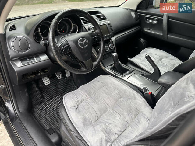 Черный Мазда 6, объемом двигателя 2.18 л и пробегом 321 тыс. км за 6400 $, фото 14 на Automoto.ua