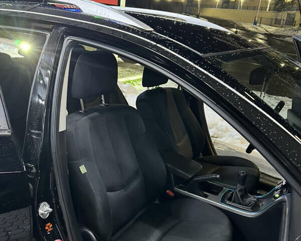 Чорний Мазда 6, об'ємом двигуна 1.8 л та пробігом 260 тис. км за 7900 $, фото 14 на Automoto.ua
