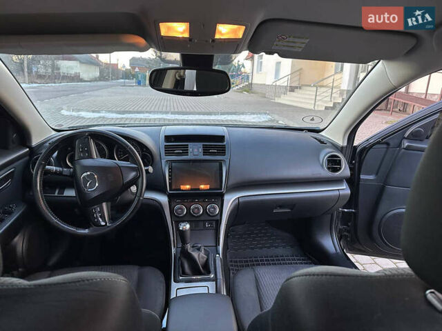 Чорний Мазда 6, об'ємом двигуна 2.18 л та пробігом 249 тис. км за 6800 $, фото 9 на Automoto.ua