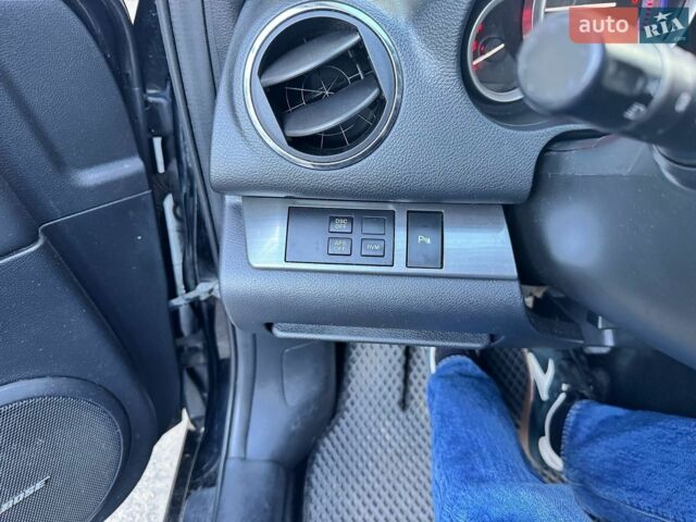 Черный Мазда 6, объемом двигателя 2.18 л и пробегом 341 тыс. км за 7200 $, фото 15 на Automoto.ua