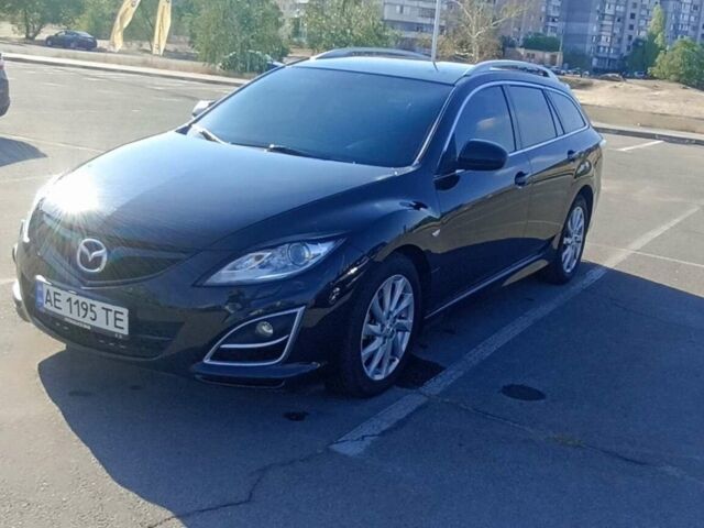 Черный Мазда 6, объемом двигателя 2.2 л и пробегом 210 тыс. км за 8000 $, фото 2 на Automoto.ua