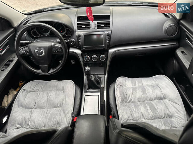 Черный Мазда 6, объемом двигателя 2.18 л и пробегом 321 тыс. км за 6400 $, фото 25 на Automoto.ua