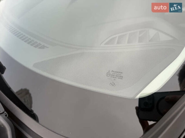 Черный Мазда 6, объемом двигателя 2.19 л и пробегом 261 тыс. км за 11000 $, фото 9 на Automoto.ua