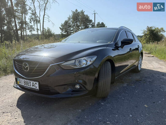 Черный Мазда 6, объемом двигателя 2.2 л и пробегом 272 тыс. км за 12500 $, фото 2 на Automoto.ua