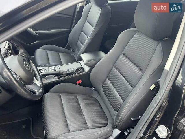 Черный Мазда 6, объемом двигателя 2.18 л и пробегом 240 тыс. км за 9500 $, фото 14 на Automoto.ua