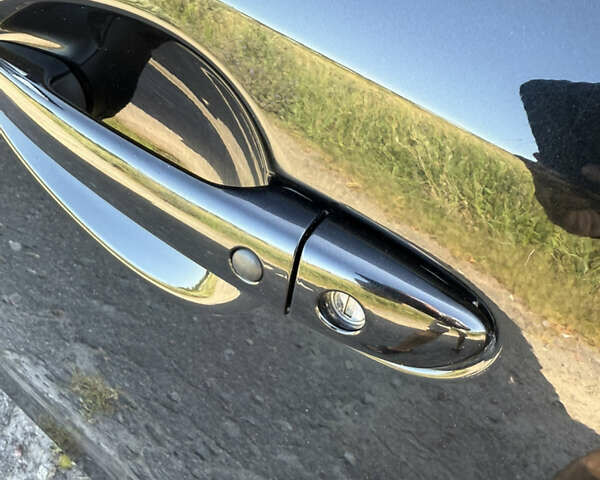 Черный Мазда 6, объемом двигателя 2.2 л и пробегом 272 тыс. км за 12500 $, фото 13 на Automoto.ua