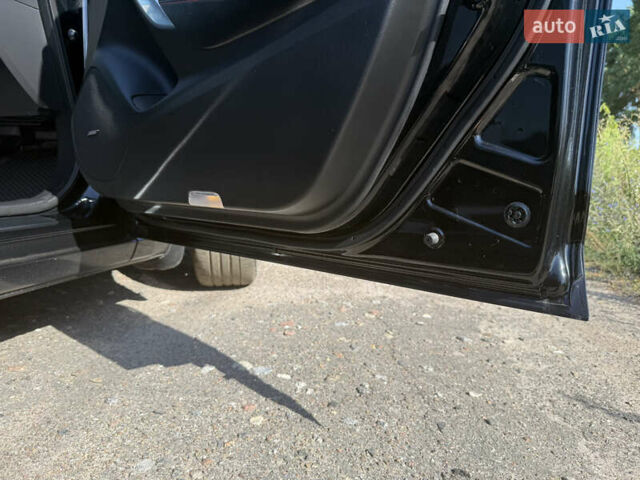 Черный Мазда 6, объемом двигателя 2.2 л и пробегом 272 тыс. км за 12500 $, фото 14 на Automoto.ua