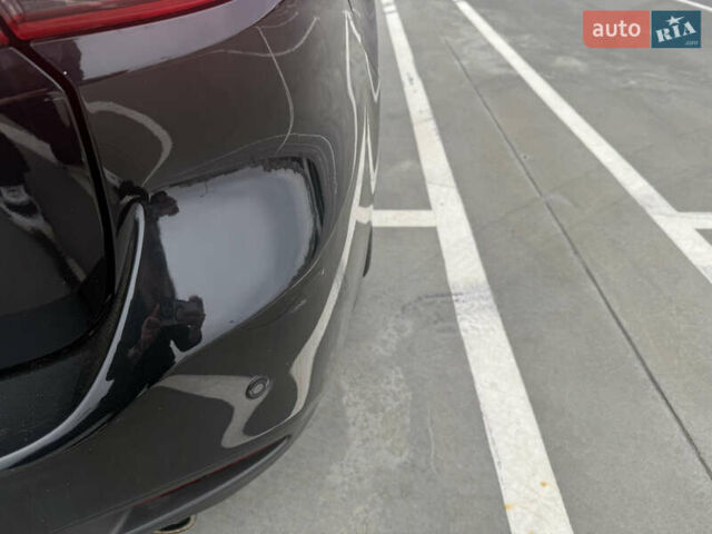 Черный Мазда 6, объемом двигателя 2.19 л и пробегом 261 тыс. км за 11000 $, фото 25 на Automoto.ua