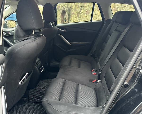 Черный Мазда 6, объемом двигателя 2.2 л и пробегом 266 тыс. км за 10600 $, фото 19 на Automoto.ua