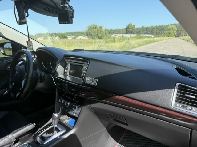 Черный Мазда 6, объемом двигателя 2.2 л и пробегом 272 тыс. км за 12500 $, фото 18 на Automoto.ua