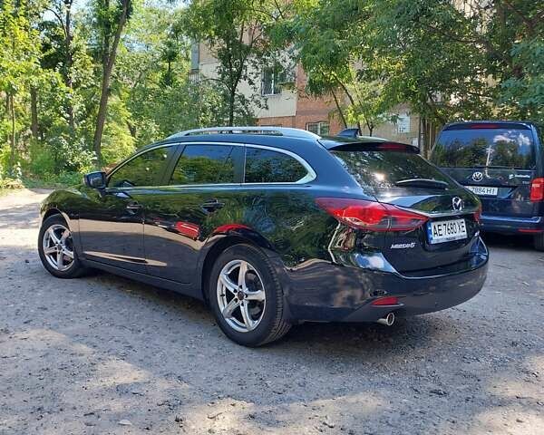 Черный Мазда 6, объемом двигателя 2.19 л и пробегом 270 тыс. км за 10900 $, фото 6 на Automoto.ua