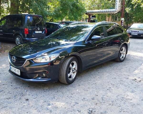 Черный Мазда 6, объемом двигателя 2.19 л и пробегом 270 тыс. км за 10900 $, фото 4 на Automoto.ua