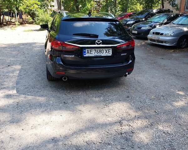Черный Мазда 6, объемом двигателя 2.19 л и пробегом 270 тыс. км за 10900 $, фото 7 на Automoto.ua