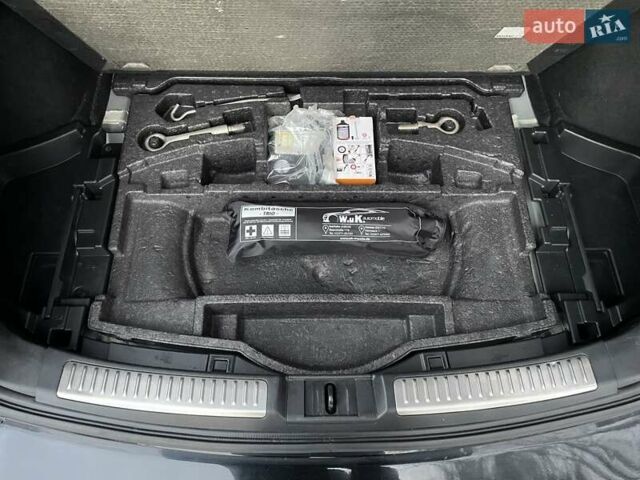 Черный Мазда 6, объемом двигателя 2.18 л и пробегом 175 тыс. км за 11000 $, фото 32 на Automoto.ua