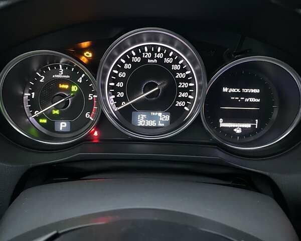 Черный Мазда 6, объемом двигателя 2.19 л и пробегом 300 тыс. км за 12200 $, фото 17 на Automoto.ua