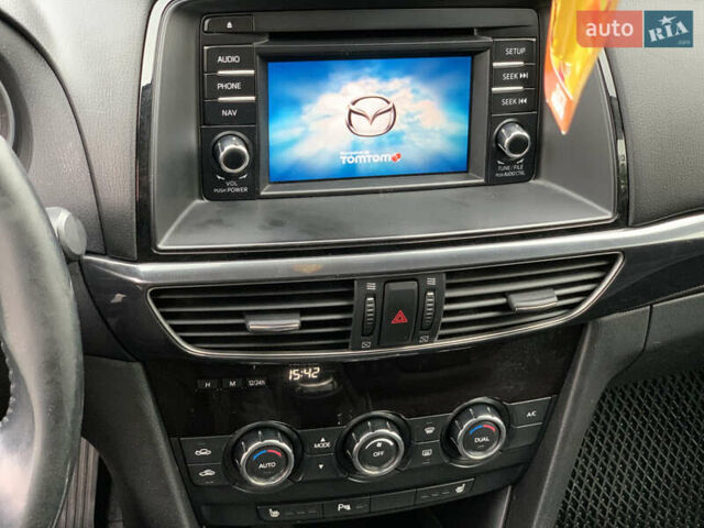 Чорний Мазда 6, об'ємом двигуна 2.19 л та пробігом 263 тис. км за 9700 $, фото 10 на Automoto.ua