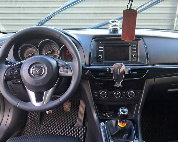 Чорний Мазда 6, об'ємом двигуна 2.19 л та пробігом 218 тис. км за 9000 $, фото 1 на Automoto.ua