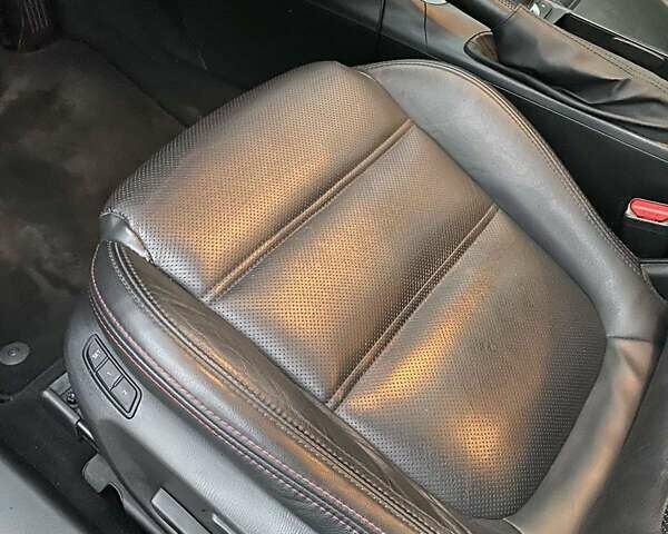 Черный Мазда 6, объемом двигателя 2.19 л и пробегом 300 тыс. км за 12200 $, фото 7 на Automoto.ua