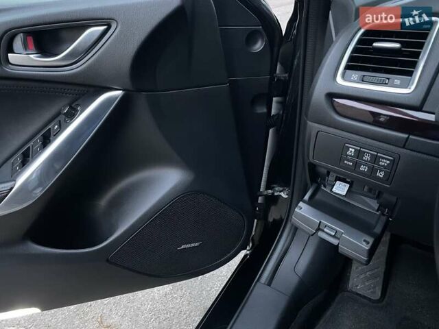 Черный Мазда 6, объемом двигателя 2.18 л и пробегом 175 тыс. км за 11000 $, фото 27 на Automoto.ua