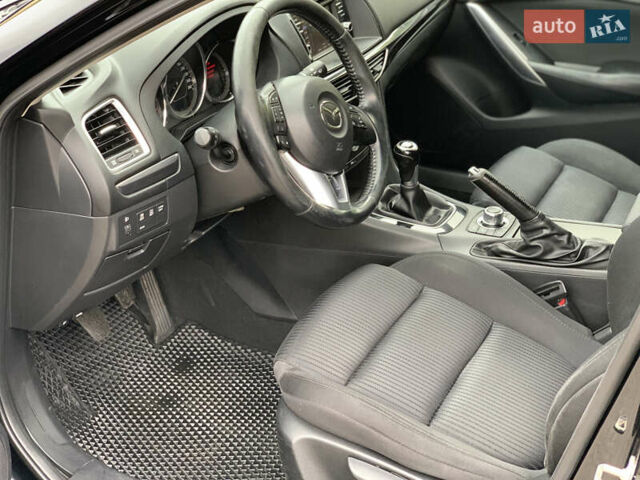 Чорний Мазда 6, об'ємом двигуна 2.19 л та пробігом 263 тис. км за 9700 $, фото 11 на Automoto.ua