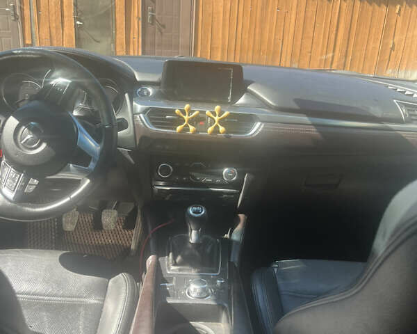 Чорний Мазда 6, об'ємом двигуна 2.19 л та пробігом 285 тис. км за 13500 $, фото 22 на Automoto.ua