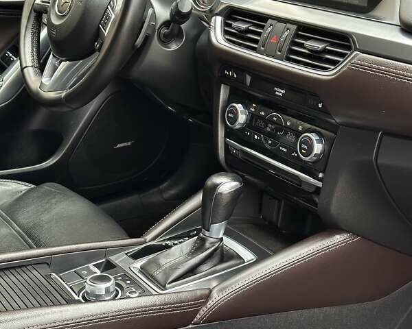 Черный Мазда 6, объемом двигателя 2.19 л и пробегом 177 тыс. км за 15550 $, фото 66 на Automoto.ua