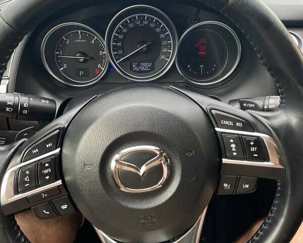 Черный Мазда 6, объемом двигателя 2.19 л и пробегом 270 тыс. км за 11100 $, фото 12 на Automoto.ua