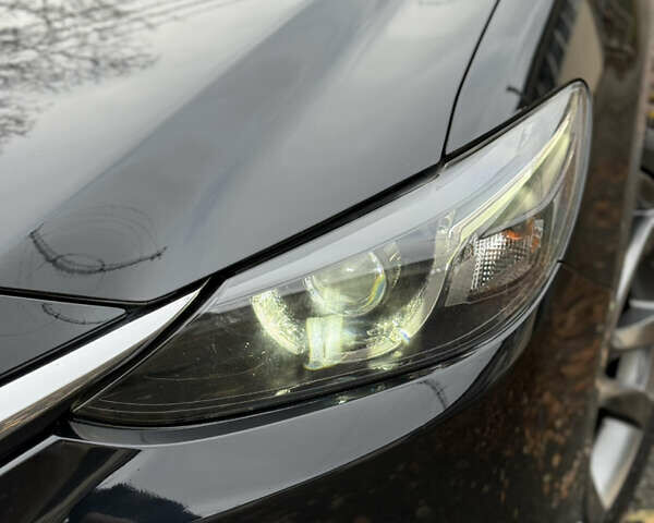 Черный Мазда 6, объемом двигателя 2.2 л и пробегом 219 тыс. км за 14200 $, фото 13 на Automoto.ua