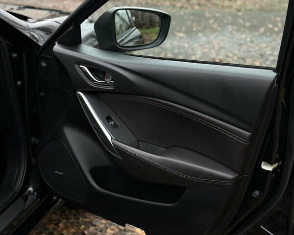 Черный Мазда 6, объемом двигателя 2.2 л и пробегом 219 тыс. км за 14200 $, фото 102 на Automoto.ua