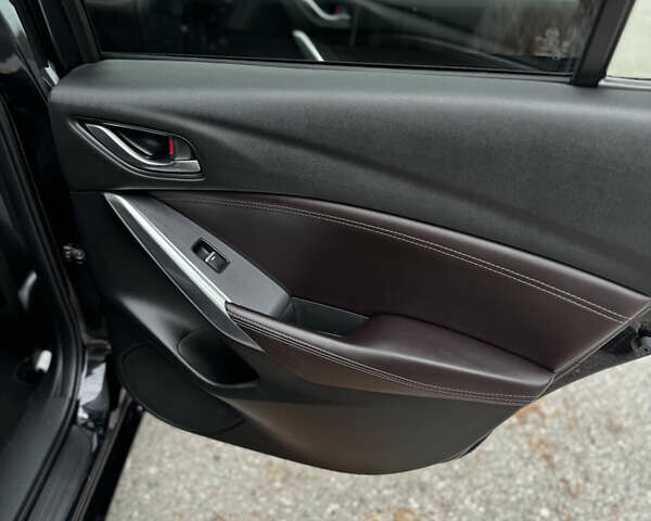 Черный Мазда 6, объемом двигателя 2.2 л и пробегом 173 тыс. км за 14600 $, фото 49 на Automoto.ua