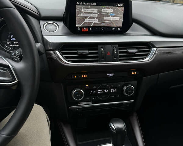 Черный Мазда 6, объемом двигателя 2.2 л и пробегом 219 тыс. км за 14200 $, фото 63 на Automoto.ua