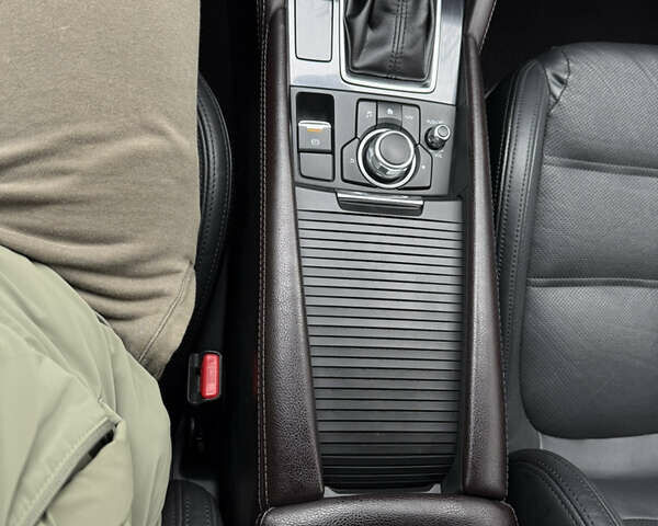 Черный Мазда 6, объемом двигателя 2.2 л и пробегом 219 тыс. км за 14200 $, фото 64 на Automoto.ua