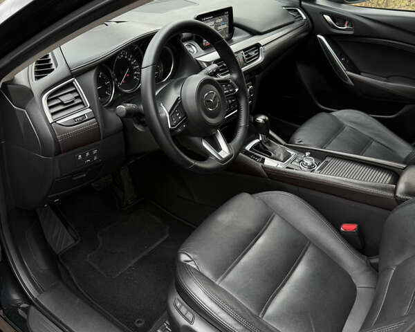 Черный Мазда 6, объемом двигателя 2.2 л и пробегом 219 тыс. км за 14200 $, фото 45 на Automoto.ua