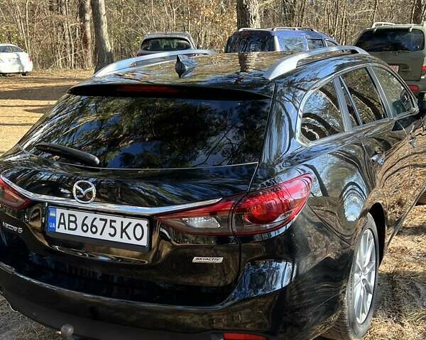 Чорний Мазда 6, об'ємом двигуна 2.19 л та пробігом 281 тис. км за 11000 $, фото 3 на Automoto.ua