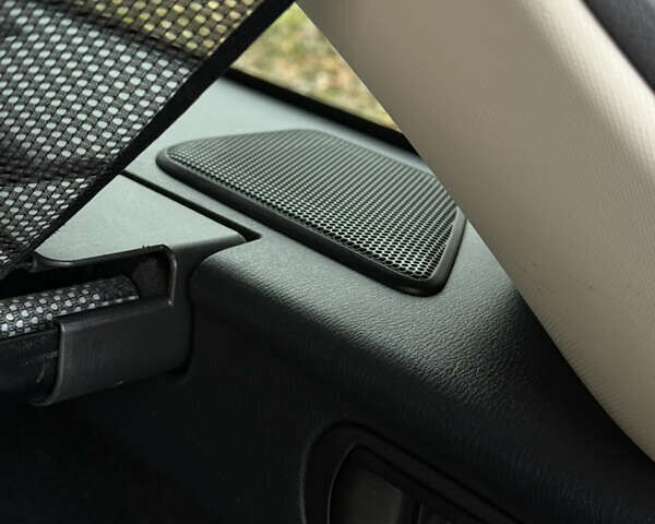 Черный Мазда 6, объемом двигателя 2.2 л и пробегом 219 тыс. км за 14200 $, фото 98 на Automoto.ua