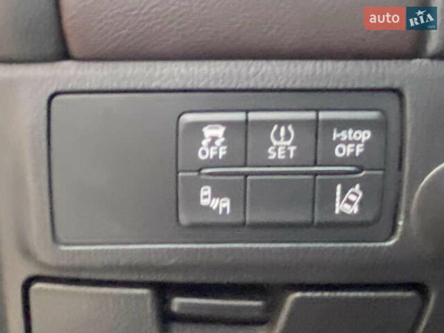 Чорний Мазда 6, об'ємом двигуна 2.2 л та пробігом 175 тис. км за 14900 $, фото 16 на Automoto.ua