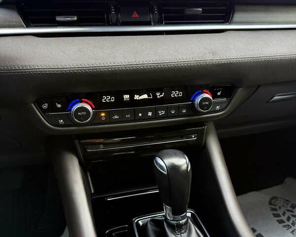 Черный Мазда 6, объемом двигателя 2.2 л и пробегом 178 тыс. км за 19450 $, фото 19 на Automoto.ua