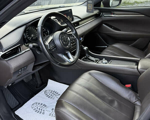 Черный Мазда 6, объемом двигателя 2.2 л и пробегом 178 тыс. км за 19450 $, фото 13 на Automoto.ua