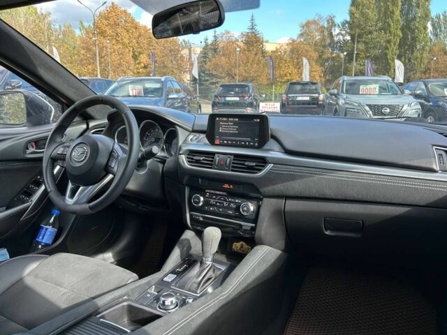 Чорний Мазда 6, об'ємом двигуна 2.5 л та пробігом 215 тис. км за 14400 $, фото 9 на Automoto.ua