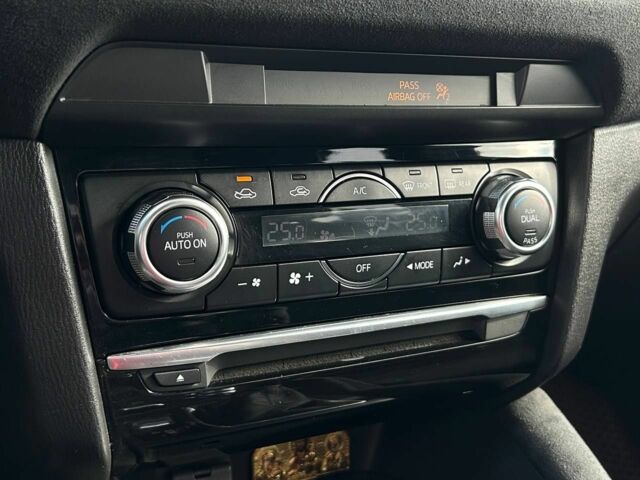 Чорний Мазда 6, об'ємом двигуна 2.5 л та пробігом 215 тис. км за 14400 $, фото 12 на Automoto.ua