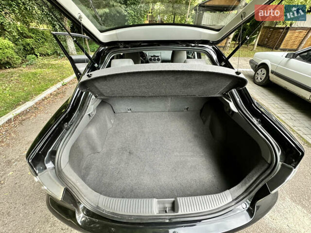 Черный Мазда 6, объемом двигателя 1.8 л и пробегом 230 тыс. км за 3650 $, фото 37 на Automoto.ua