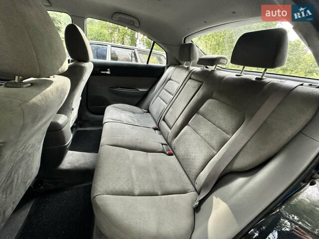 Черный Мазда 6, объемом двигателя 1.8 л и пробегом 230 тыс. км за 3999 $, фото 92 на Automoto.ua