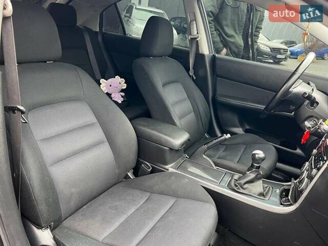 Чорний Мазда 6, об'ємом двигуна 2 л та пробігом 285 тис. км за 3240 $, фото 35 на Automoto.ua