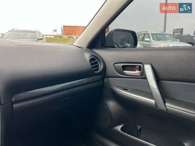 Чорний Мазда 6, об'ємом двигуна 2 л та пробігом 285 тис. км за 3240 $, фото 29 на Automoto.ua