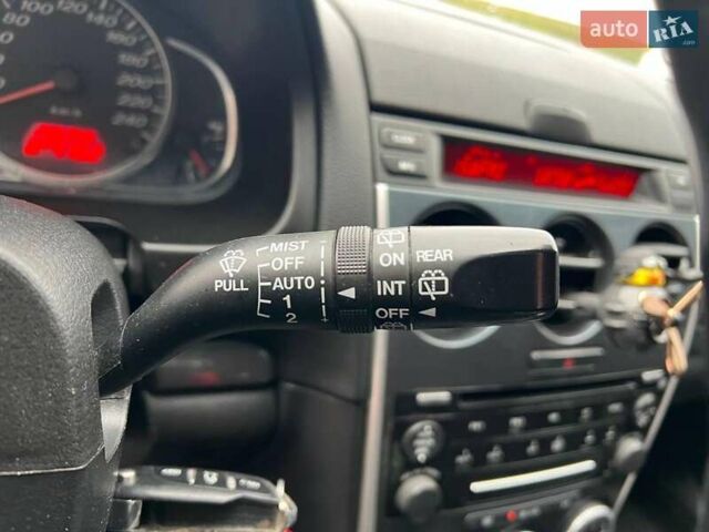 Чорний Мазда 6, об'ємом двигуна 2 л та пробігом 285 тис. км за 3240 $, фото 21 на Automoto.ua